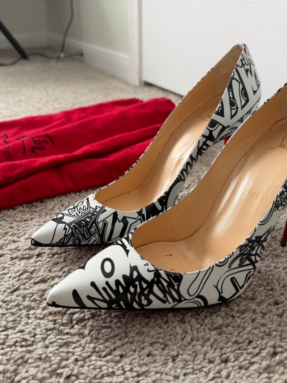 Christian Louboutin So Kate 120 WallGraf Print EU 39.5